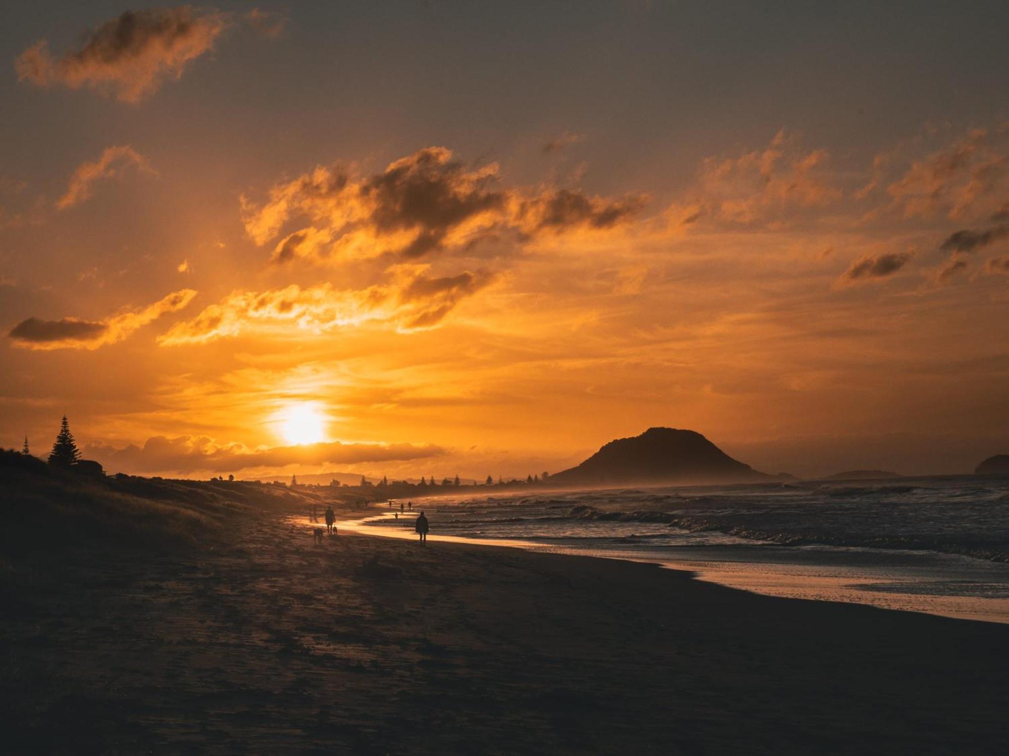 Seaside Escape Villa Mount Maunganui Bagian luar foto